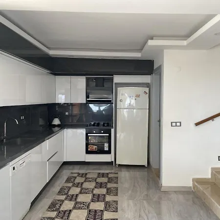 Appartamento Oezel Havuzlu Ultra Lueks *
